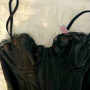 Cute corset size small